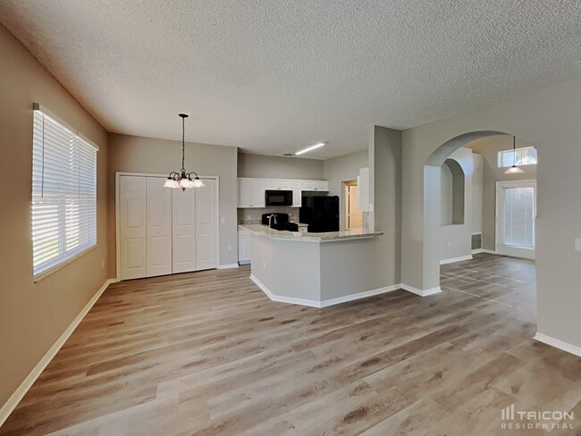 Building Photo - 5421 Dahlia Reserve Dr
