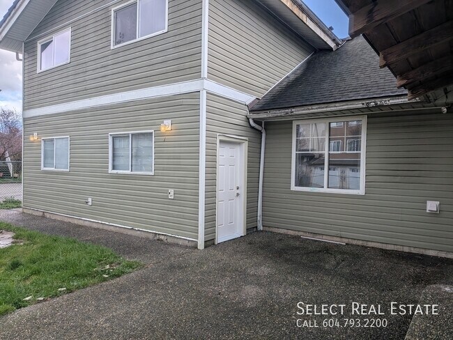 Photo du bâtiment - 46365 Cessna Dr