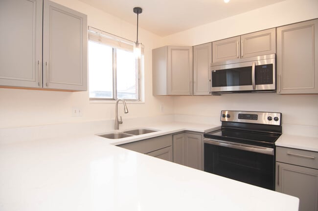New appliances - 2824 W 5600 S