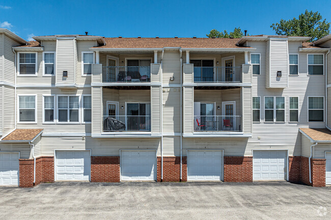 Exterior Building - Brickyard Apartments