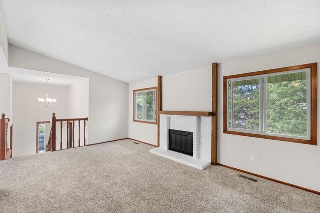 Building Photo - 9774 Dorset Ln