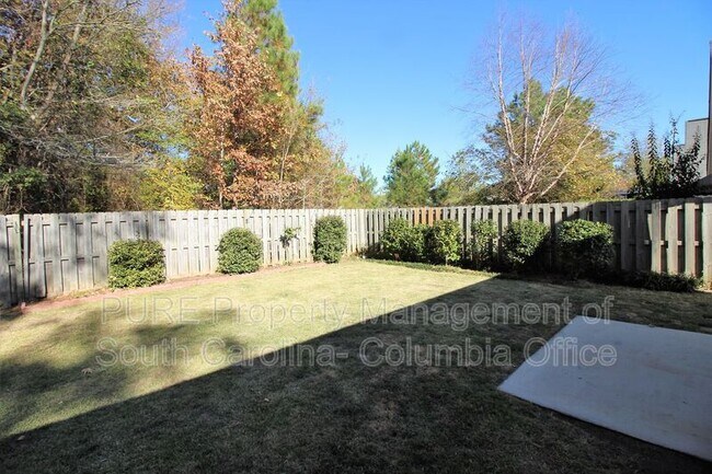 Foto del edificio - 16 Bucktail Way