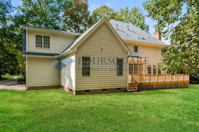 Photo - Spacious 4-Bed Custom Home with Bonus Room...