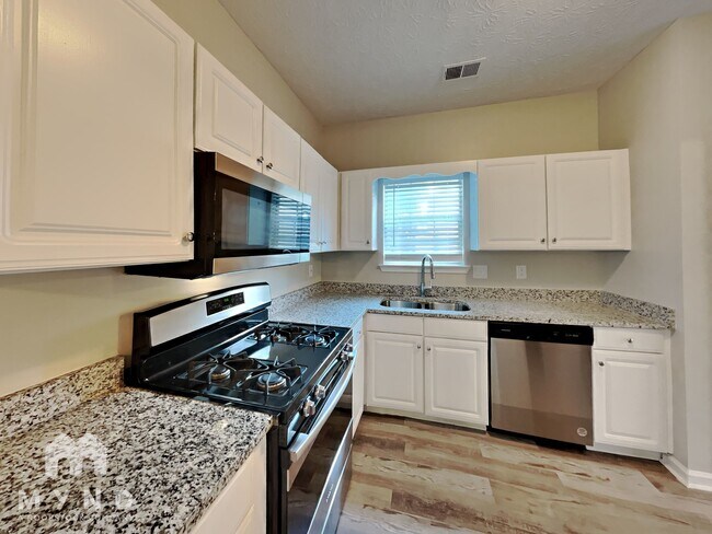 Foto del edificio - 723 River Valley Dr