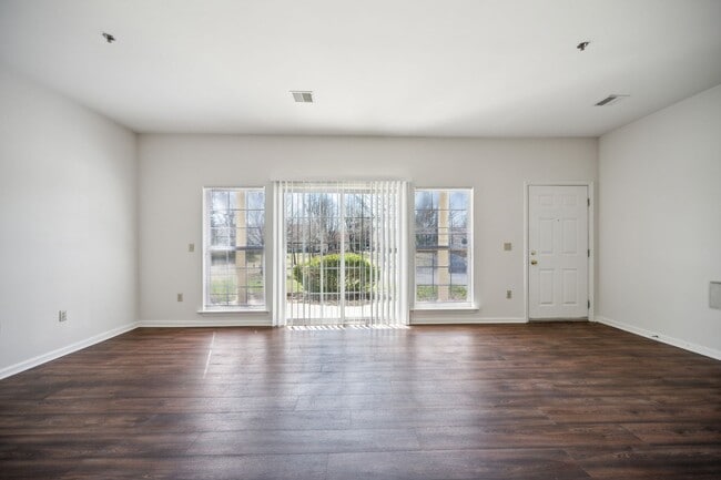 Interior Photo - Autumn Park Apartments