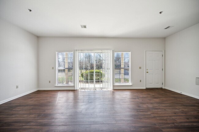 Interior Photo - Autumn Park Apartments