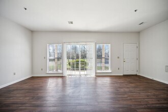 Interior Photo - Autumn Park Apartments