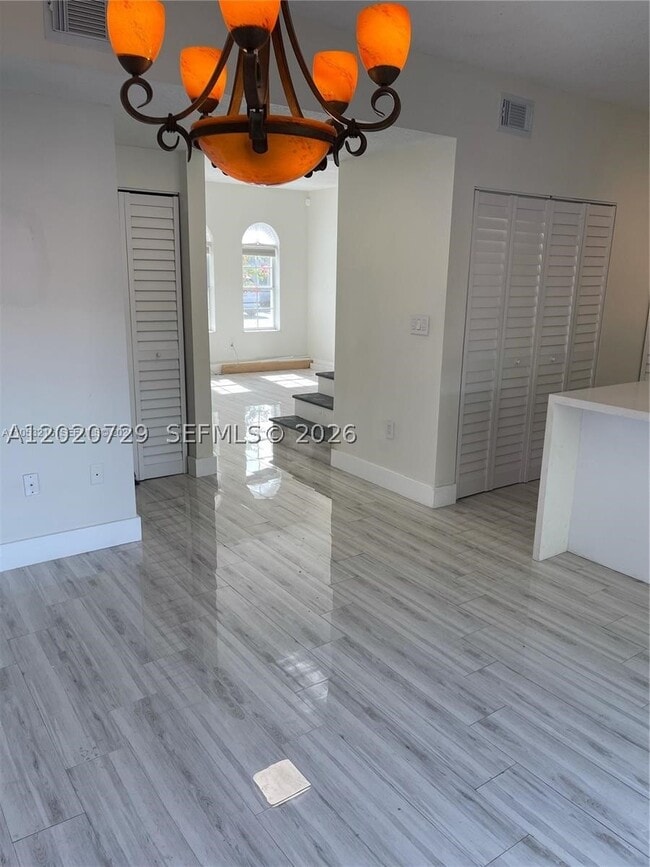 Foto del edificio - 5200 NW 109th Ave