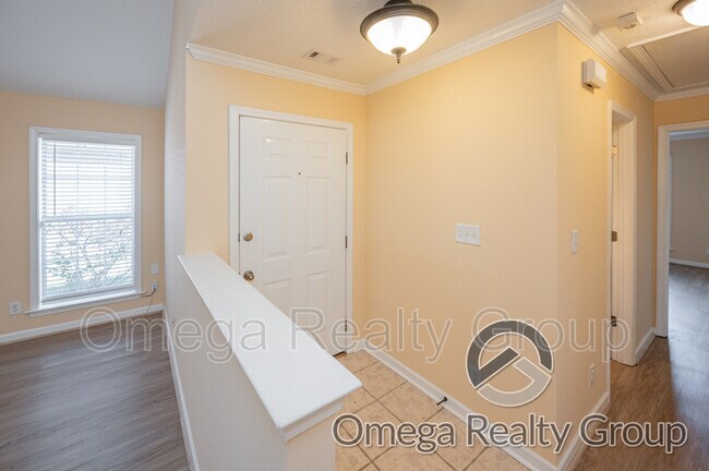 Building Photo - 8713 Will Newton Dr
