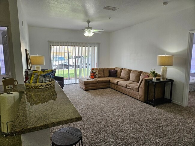 Building Photo - The Landings at Long Lake