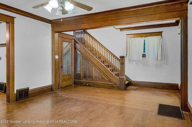 Photo - 211 Smith Ave House