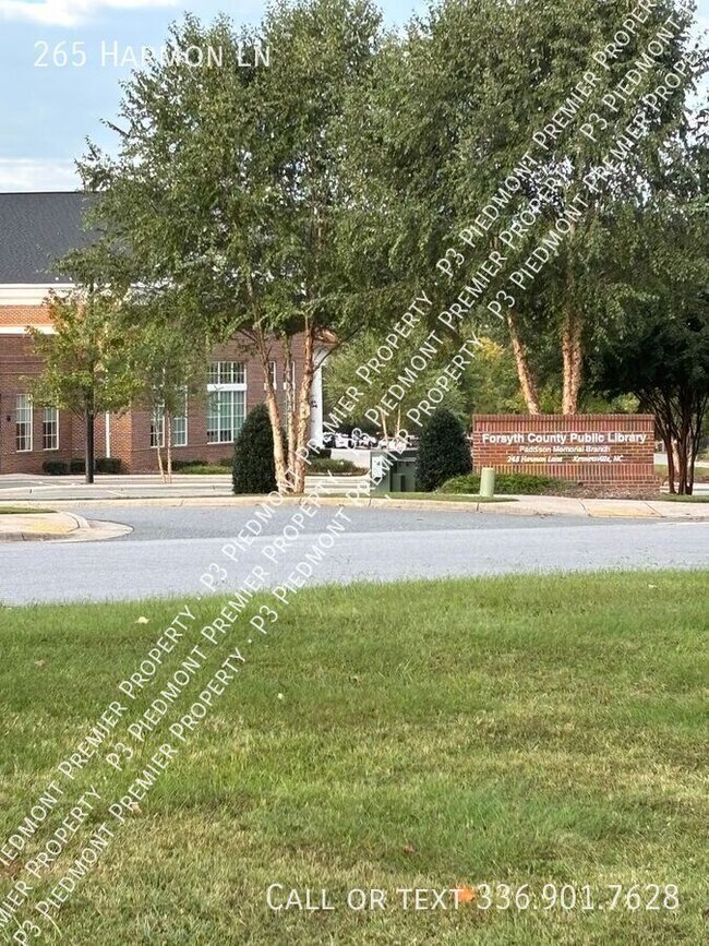 Foto del edificio - 265 Harmon Ln