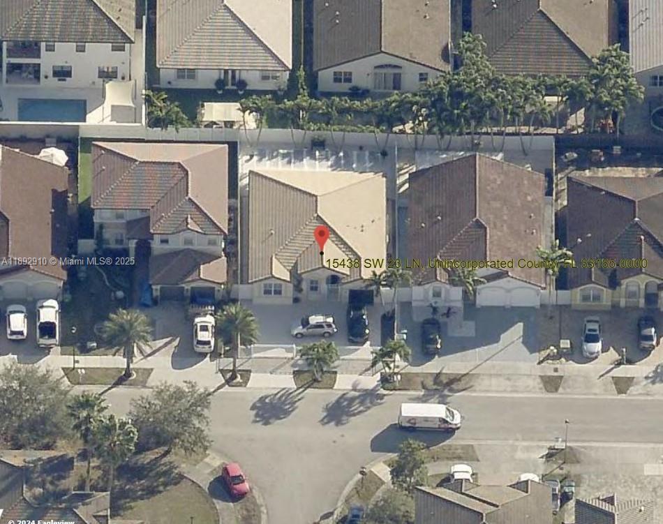 Building Photo - 15438 SW 23rd Ln