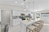 Foto principal - Beautiful 2025-Built 4-Bedroom Home for Re...