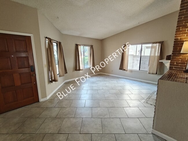 Foto del edificio - 5189 W Aquamarine St