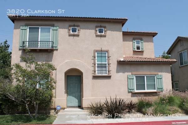 Primary Photo - Prime Location, Gated Community