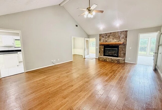 Building Photo - 7642 Timberdale Dr