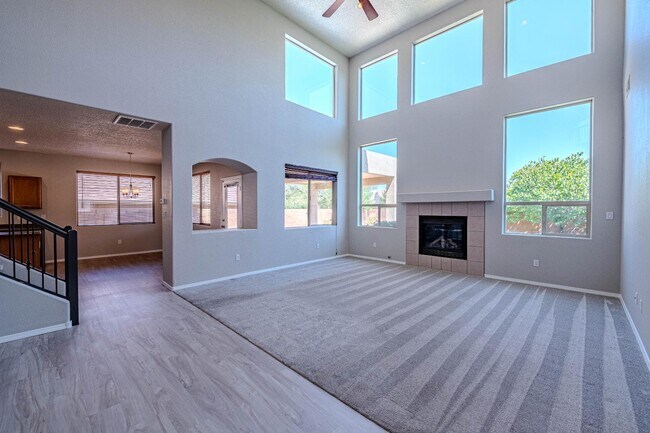 Building Photo - 10532 Coyote Canyon Pl NW