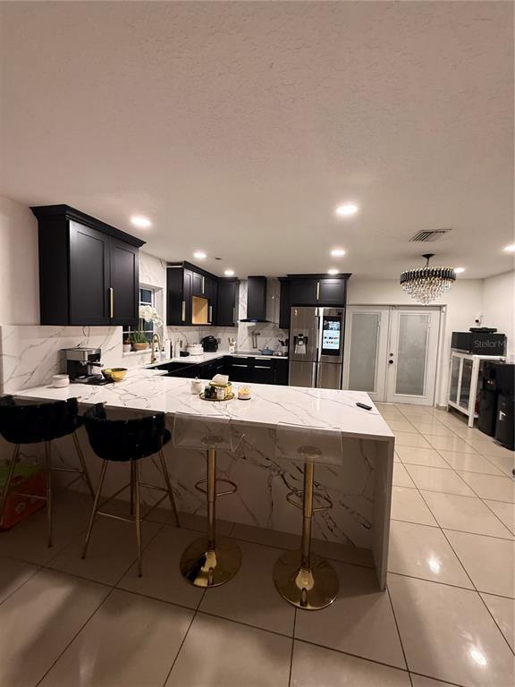 Foto del edificio - 1305 E Louise Ave