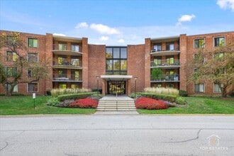 Building Photo - 1615 E Central Rd
