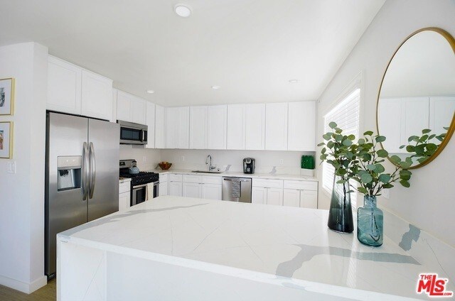 Building Photo - 2579 W 235th St