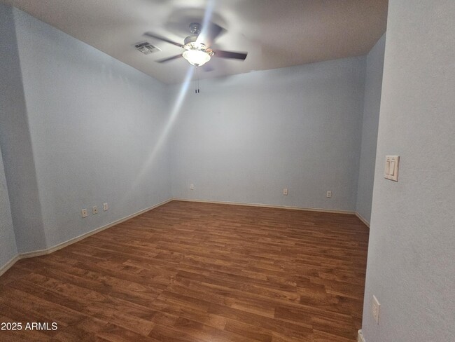 Building Photo - 12815 W Mulberry Dr