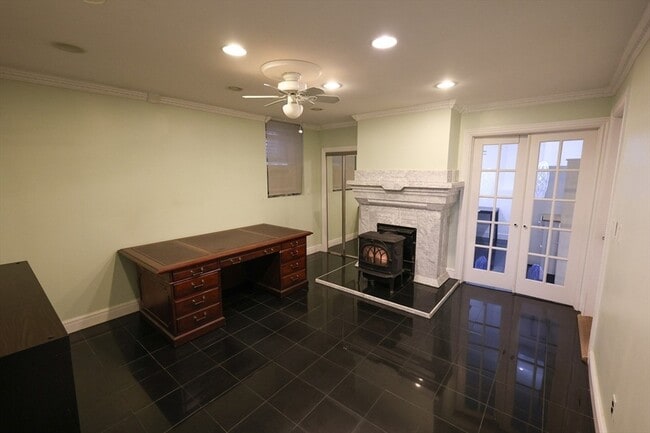 Foto del edificio - 235 Savin Hill Ave