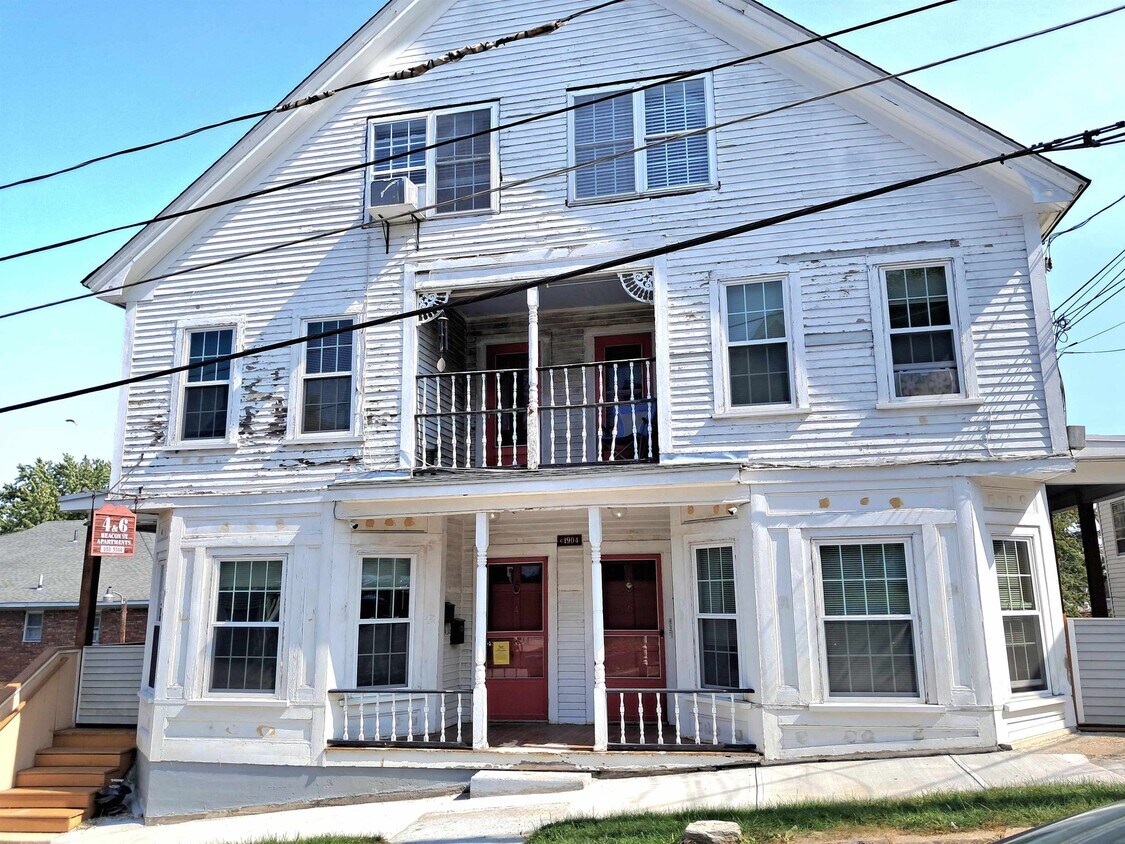 Primary Photo - 6 Beacon St