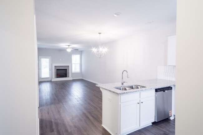 Building Photo - Copper Ridge Townhomes Building Photo - Copper Ridge Townhomes