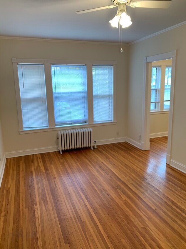 183 S Chatsworth St Unit 301, Saint Paul, MN 55105 Apartments in