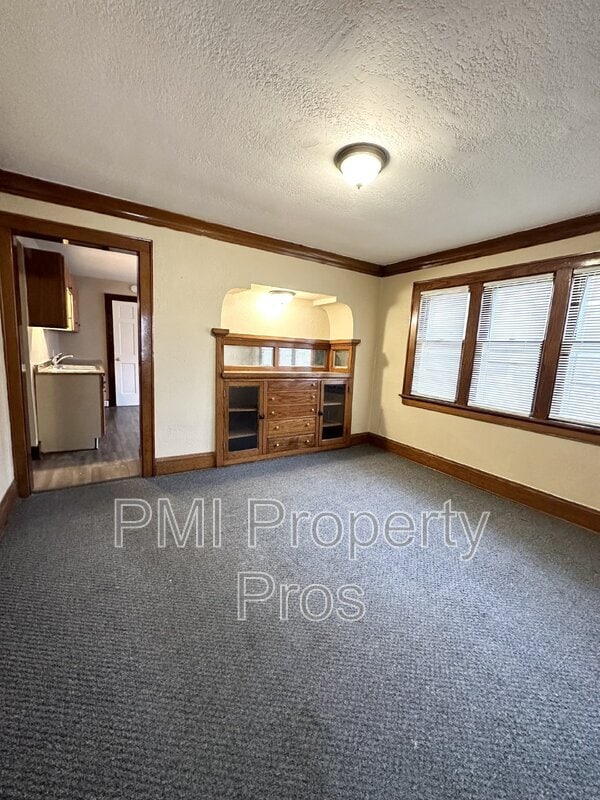 Building Photo - 4038 N 25th St