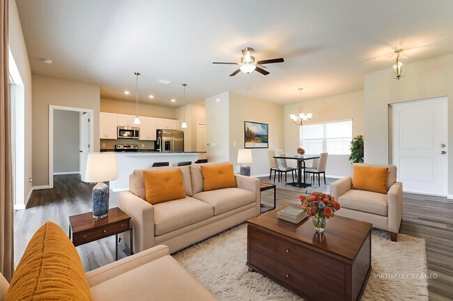 Foto del edificio - 17457 Waco Ave