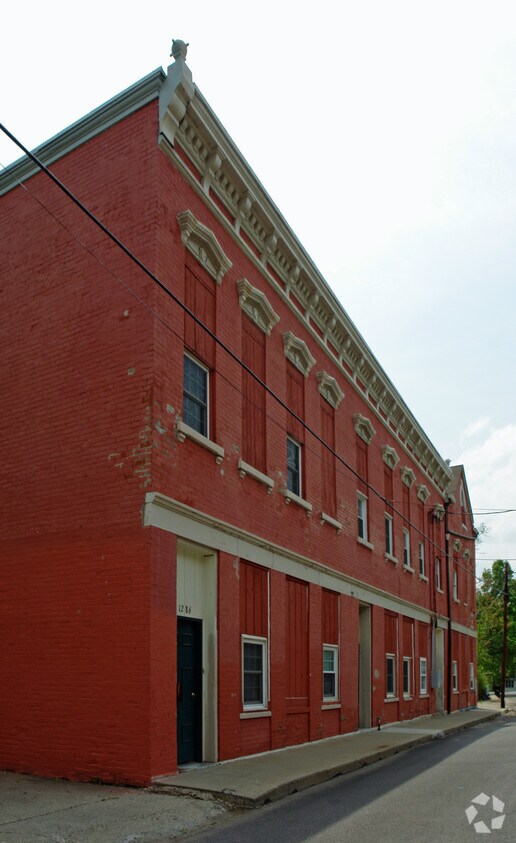 Foto del edificio - 1286-1294 Parkway Ave