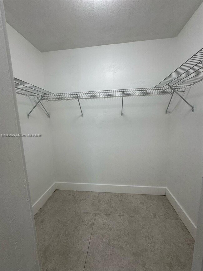 Foto del edificio - 2941 SW 36th Ave