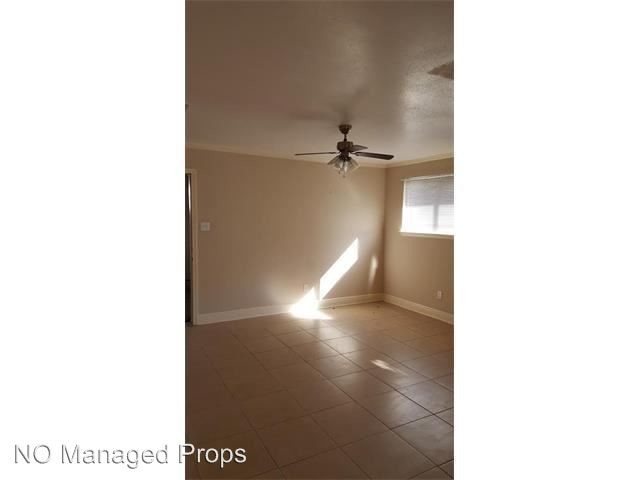 Foto del edificio - 328-330 Delery St