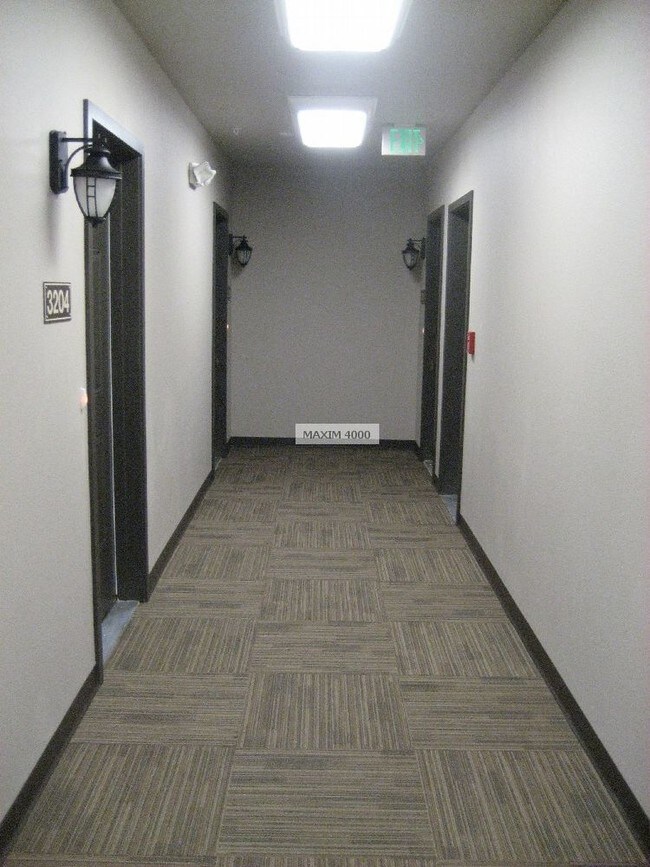 Building Photo - 2535 Knollwood Dr 2202 - 2 BR - Rya Suites