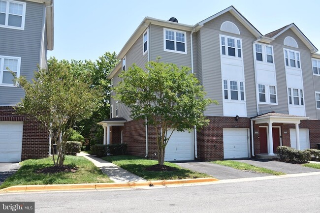 Building Photo - 3032 Bellamy Way
