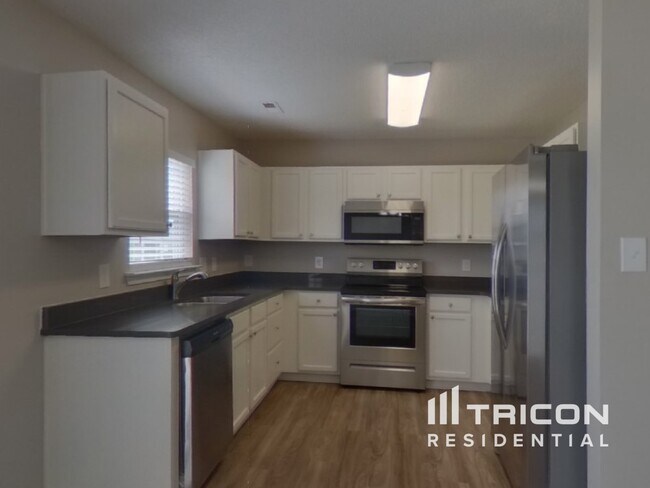Foto del edificio - 409 Glencroft Dr