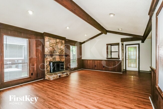 Building Photo - 4571 Blue Willow Rd