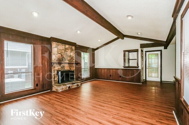 Foto del edificio - 4571 Blue Willow Rd