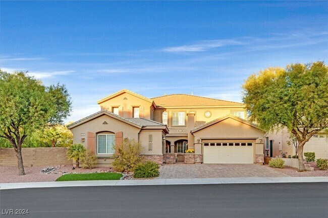 Foto del edificio - 2738 Kingclaven Dr