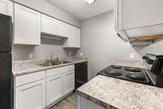 Building Photo - Timberwood Place Apartments