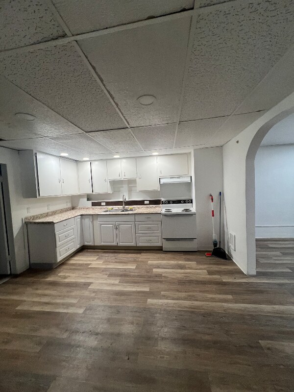 Foto del edificio - 325 1st Ave