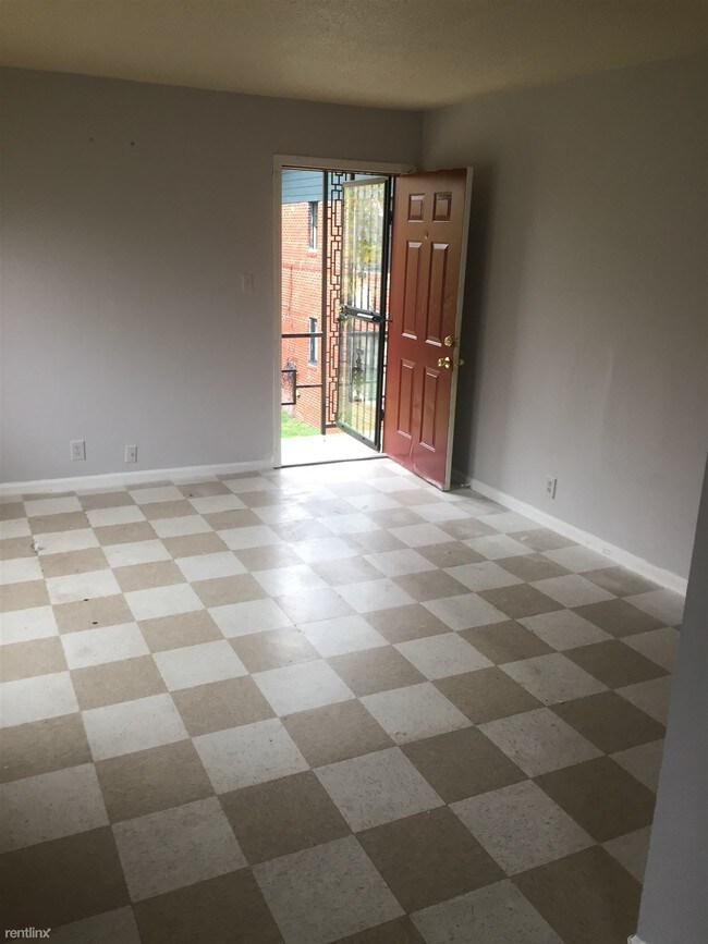 Foto del edificio - 115 N Bellevue Blvd
