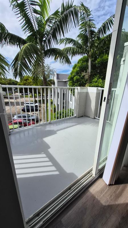 Foto del edificio - 11155 SW 5th Pl
