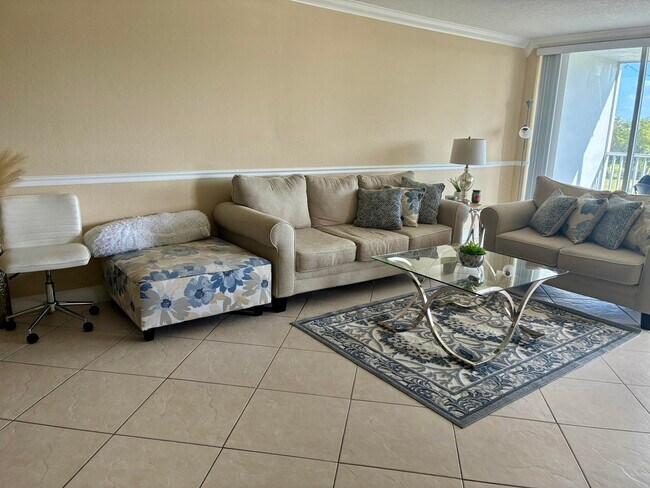 Foto del edificio - 2691 S Course Dr