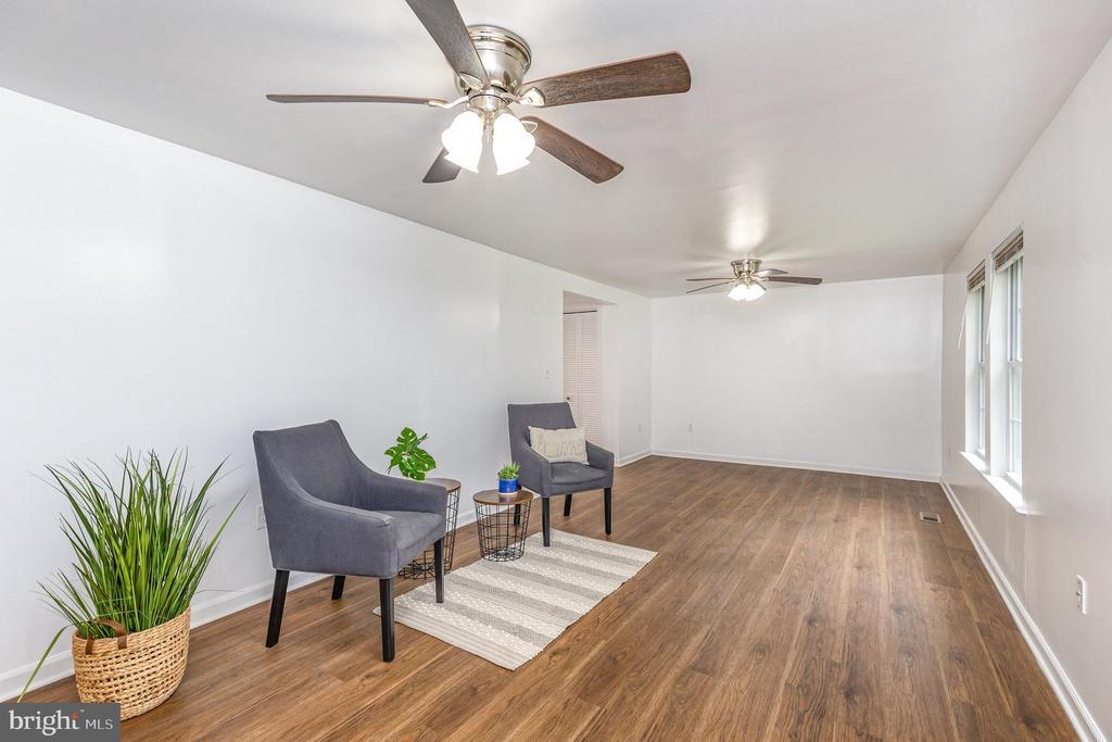 Foto principal - 6024 Stanfield Rd