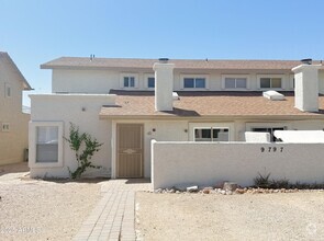Building Photo - 9797 E La Palma Ave