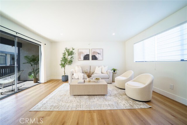 Foto del edificio - 14927 Condon Ave