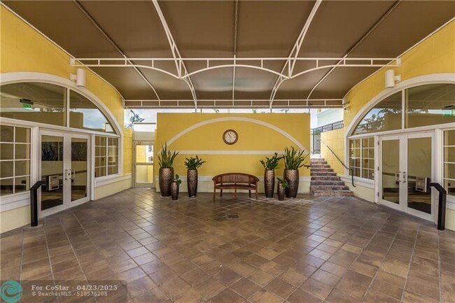 Foto del edificio - 2001 N Ocean Blvd